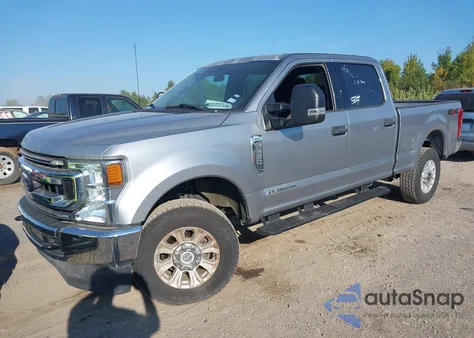 2022 Ford F-250 Xlt из США, поврежденный, VIN 1FT7W2BTXNEG27475